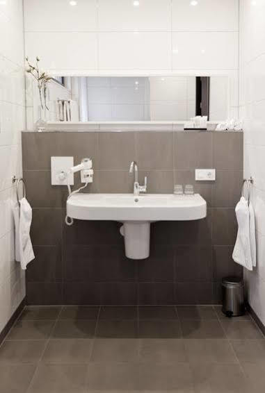 Hotel Babylon Heerhugowaard - Alkmaar Εξωτερικό φωτογραφία
