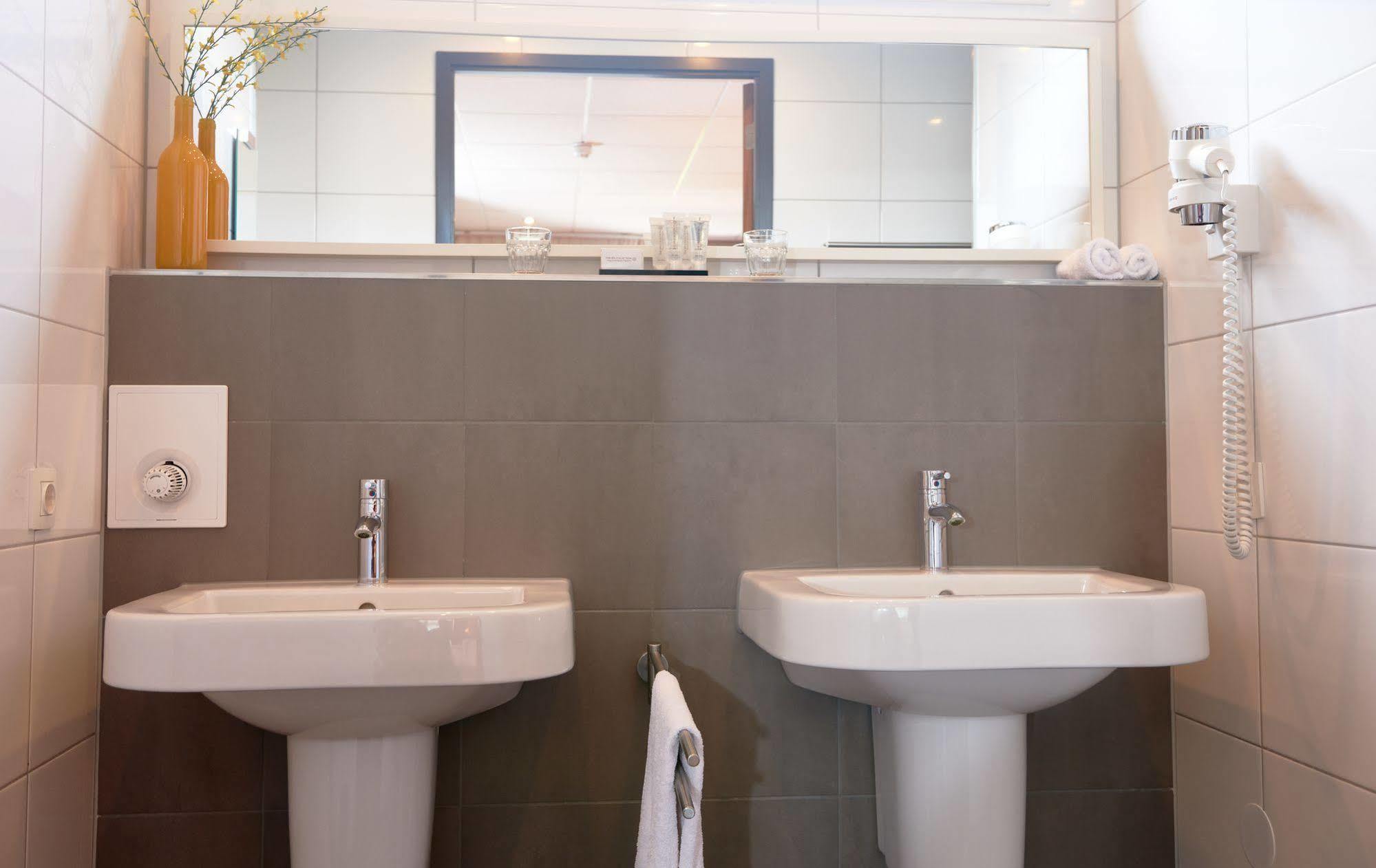 Hotel Babylon Heerhugowaard - Alkmaar Εξωτερικό φωτογραφία